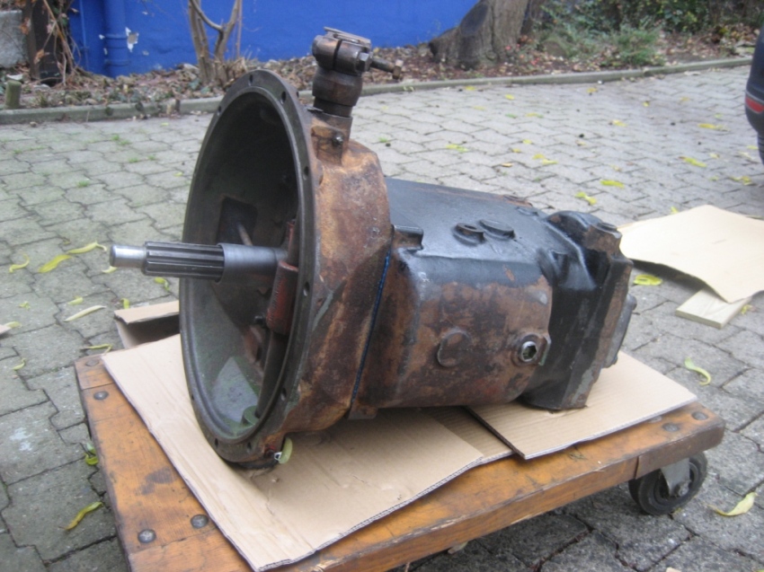 ZF-S5-35-Busgetriebe-2.JPG